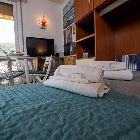 239 - Casa Del Sole Vista Mare Moneglia - 5Minuti A Piedi Dal Mare - Parcheggio Privato Apartment Екстериор снимка
